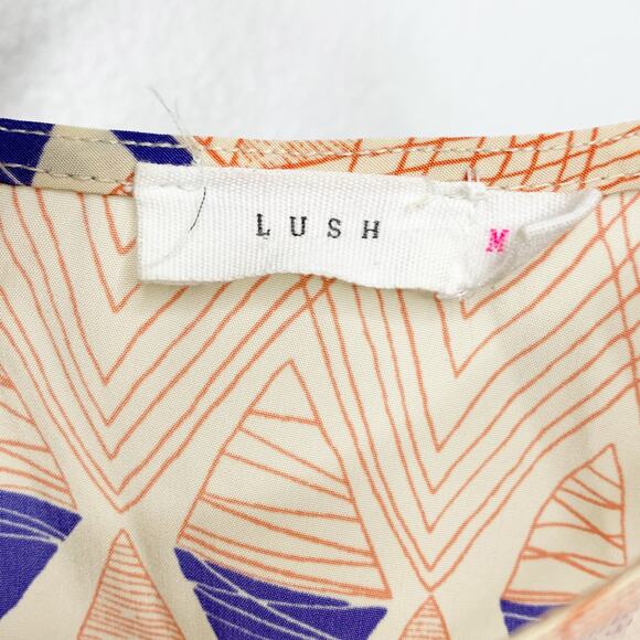 LUSH Aztec Print Cropped Top Scalloped Back Button Down Geometric Tan Blue Sz M - Picture 6 of 8